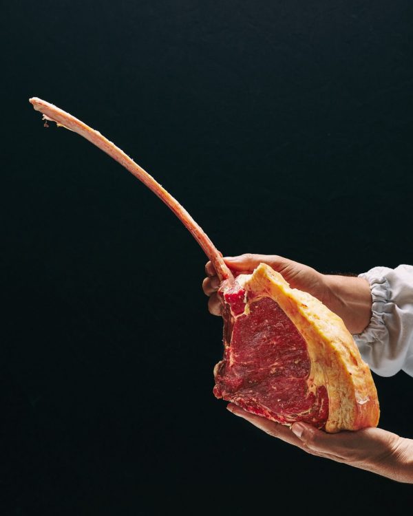 Dry Aged Beef Tomahawk